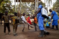 Ebola de retour en Afrique de l'Ouest après 5 ans d'absence