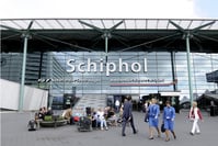 Dans le rouge, l'aéroport de Schiphol va supprimer des centaines d'emplois