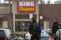 USA: Dix morts dans une fusillade dans un supermarché du Colorado