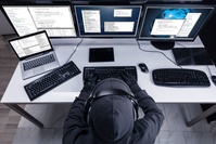 La cybercriminalité coûte 1.000 milliards de dollars à l'économie (étude)