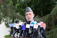 Des dirigeants talibans ont rencontré l'ex-président afghan Hamid Karzai