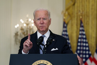 Biden, sous pression, s'explique sur les opérations d'évacuation d'Afghanistan