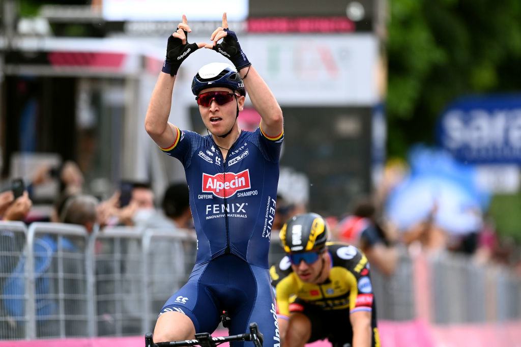 Tim Merlier qui s'était imposé au sprint lors de la 2e étape du Giro cette année aura sept possibilités de ramener un bouquet d'Italie en 2022., iStock