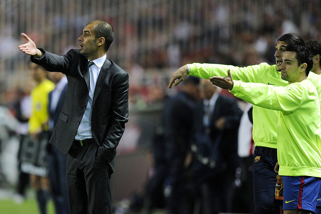 Quand il n'était pas sur le terrain au Barça, Xavi tentait déjà de mimer Pep Guardiola., iStock