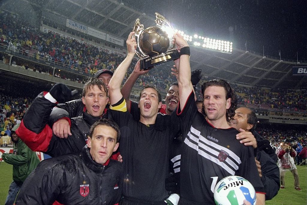 DC United en 1997 lors d'une de ses 3 victoires en MLS Cup. Il remportera aussi le championnat la même année., iStock