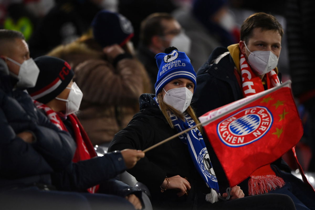In het stadion van FC Bayern München op 27 november 2021., Getty Images