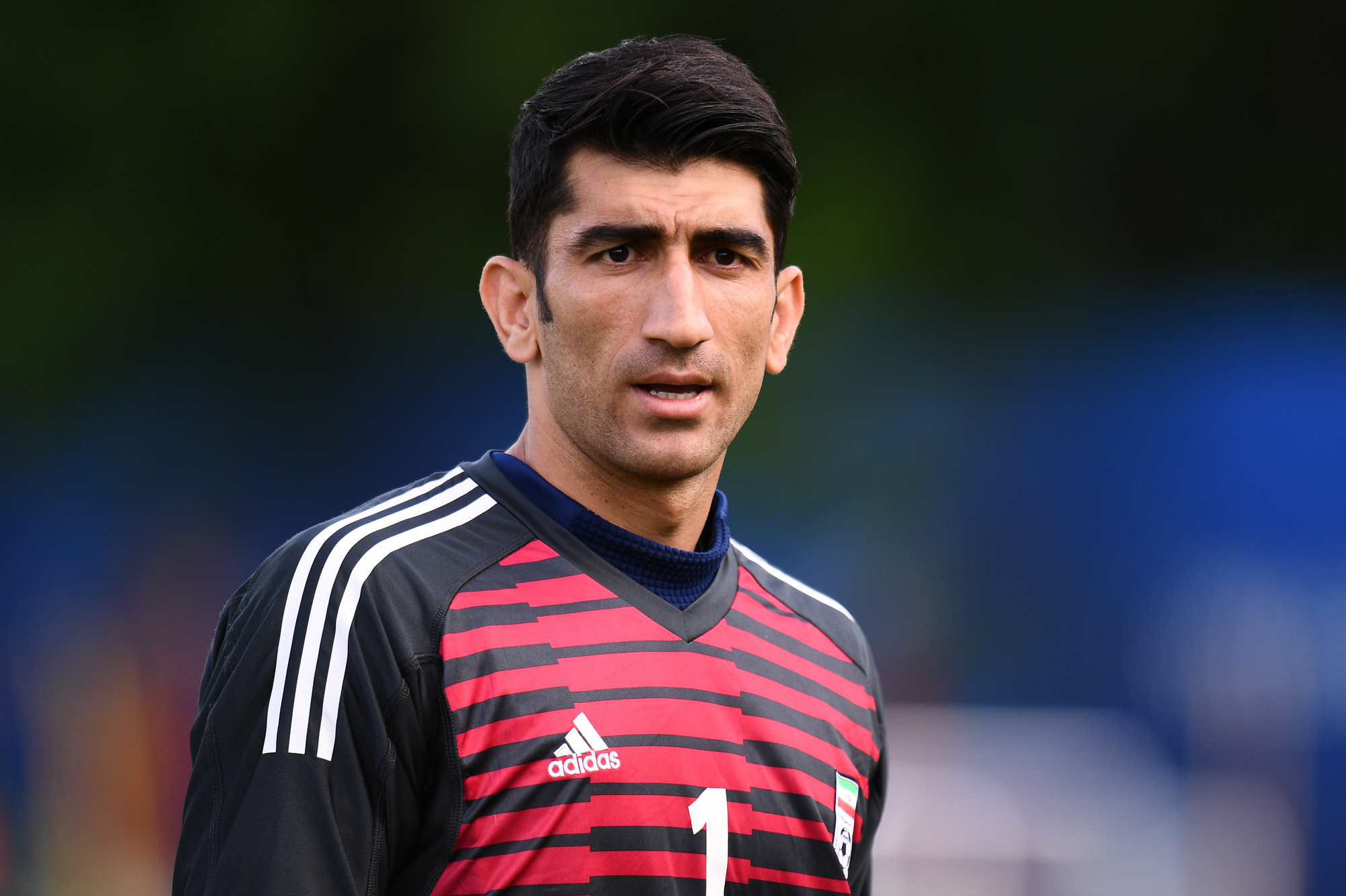 L'incroyable Vie D'Alireza Beiranvand, Le Nouveau Gardien De L'Antwerp ...