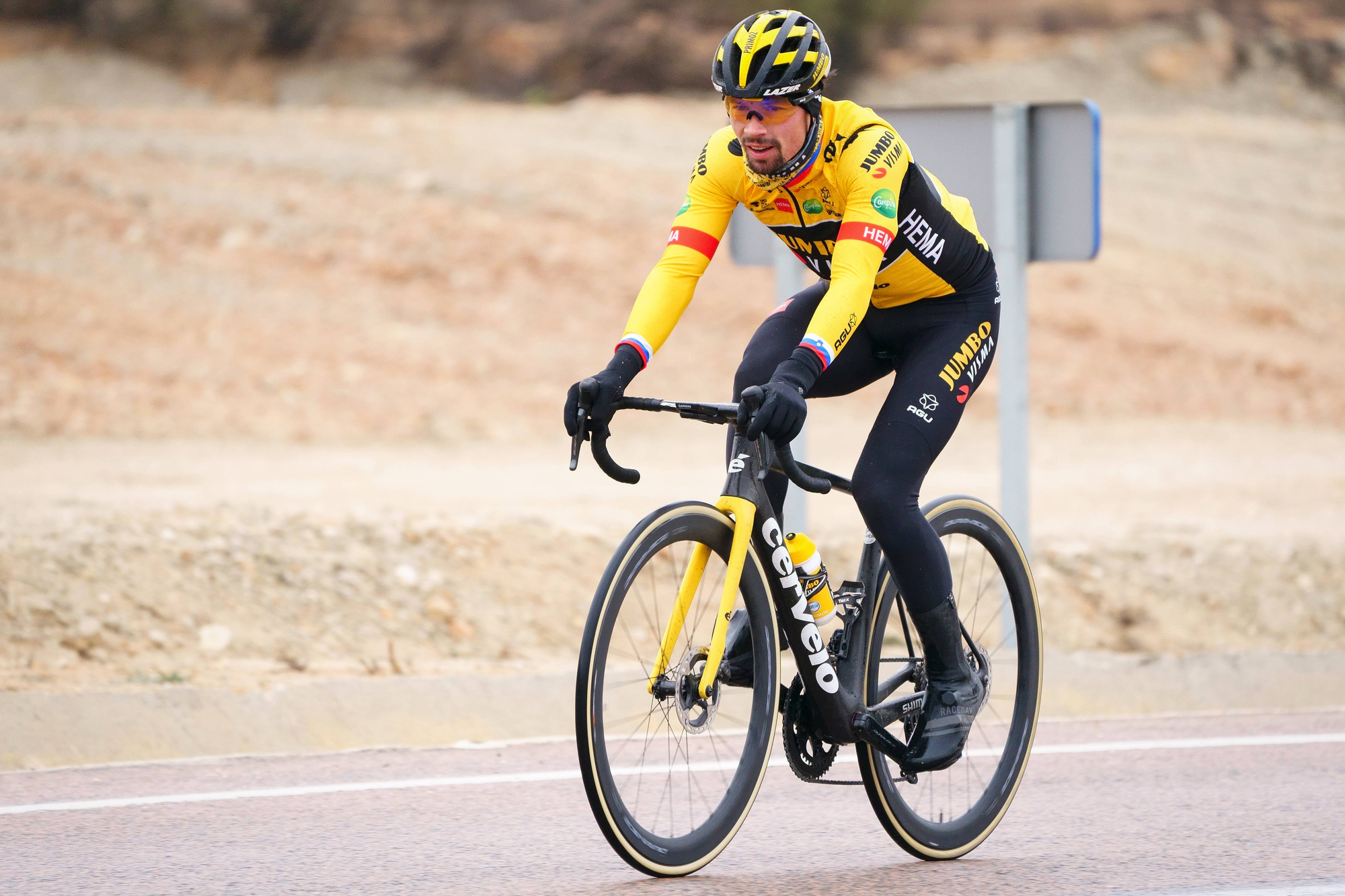Dépossédé de sa tunique jaune sur l'avant-dernière étape du Tour 2020, contraint à l'abandon l'an dernier, Primoz Roglic espère enfin arriver sur la plus haute marche du podium lors du prochain Tour de France., iStock