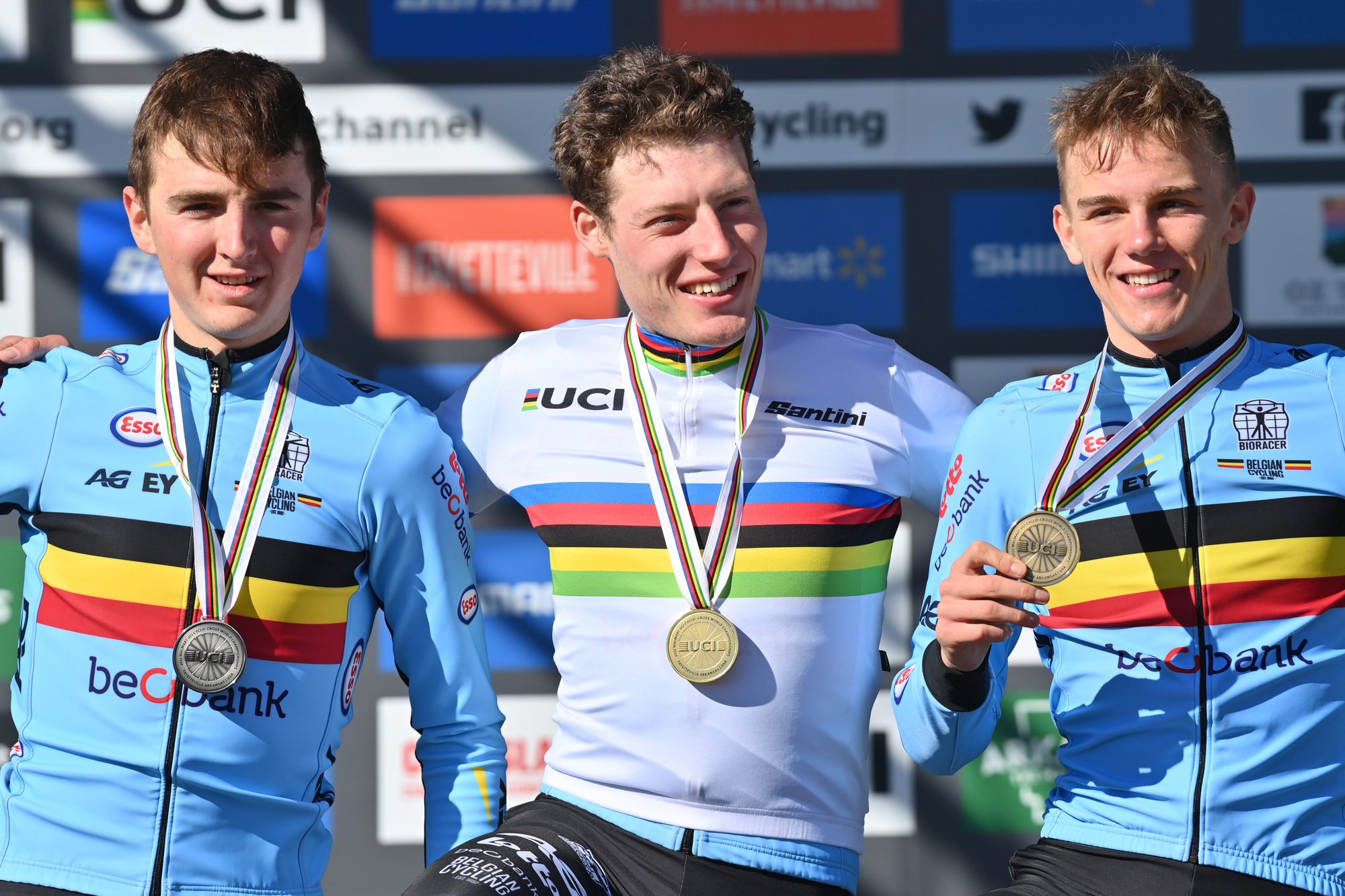 Emiel Verstrynge, Joran Wyseure et Thibau Nys ont offert un podium 100% belge à la course des espoirs., belga
