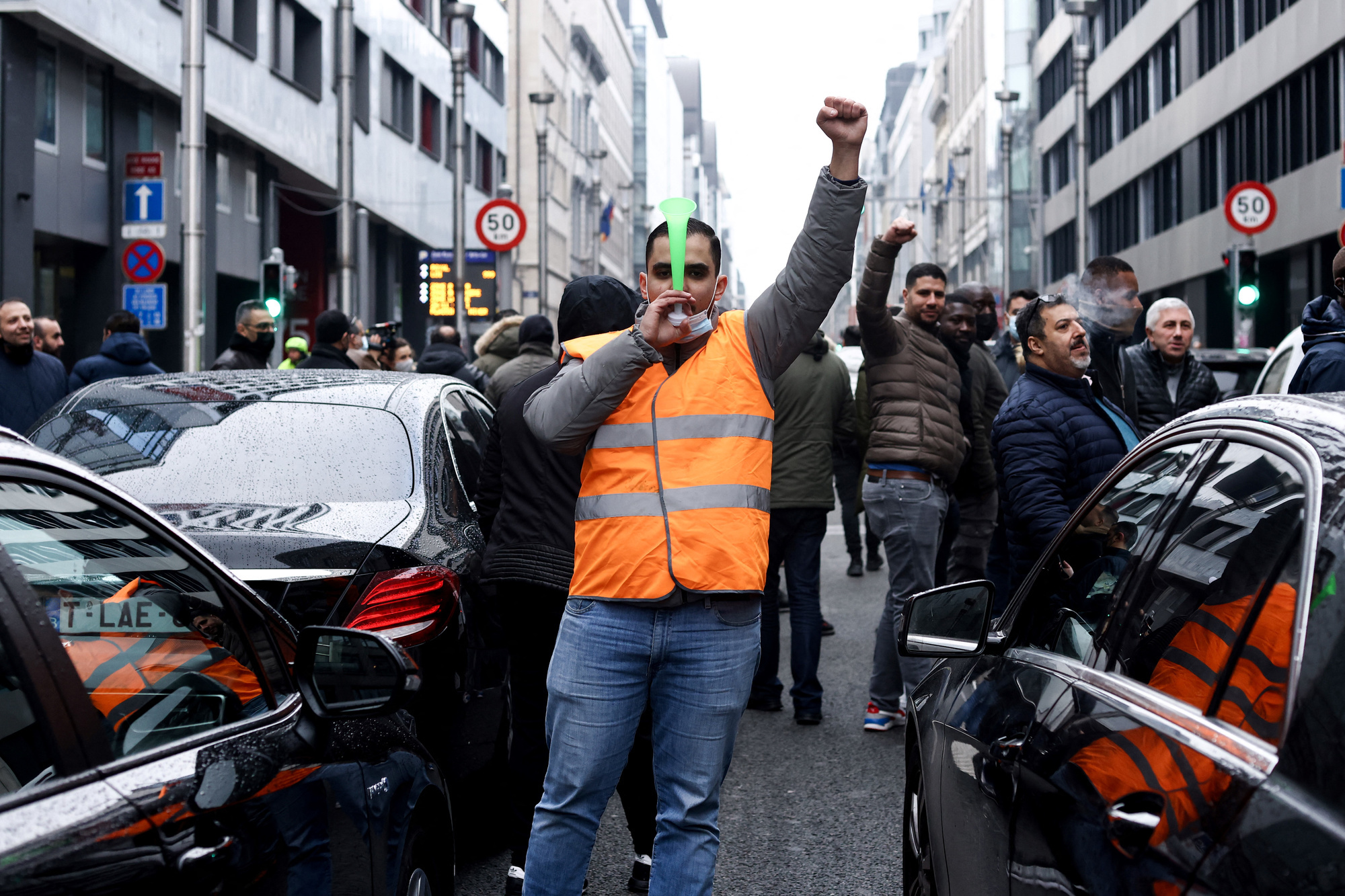 Blocage de la circulation par des chauffeurs Uber, le 25 novembre dernier., belga