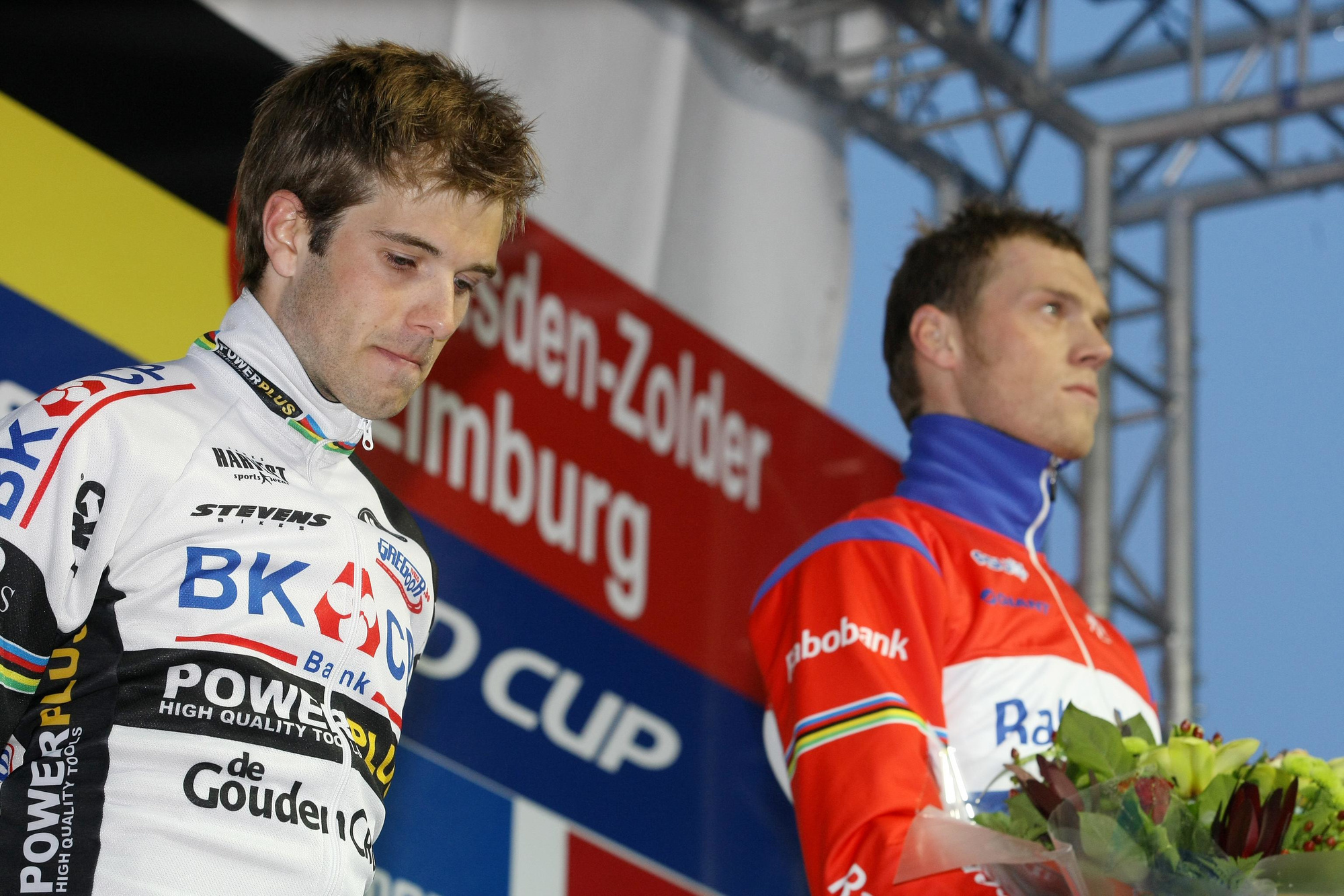 Niels Albert et Lars Boom étaient les seuls coureurs de labourés à avoir remporté le titre mondial aussi bien chez les juniors que chez les espoirs et les élites., belga