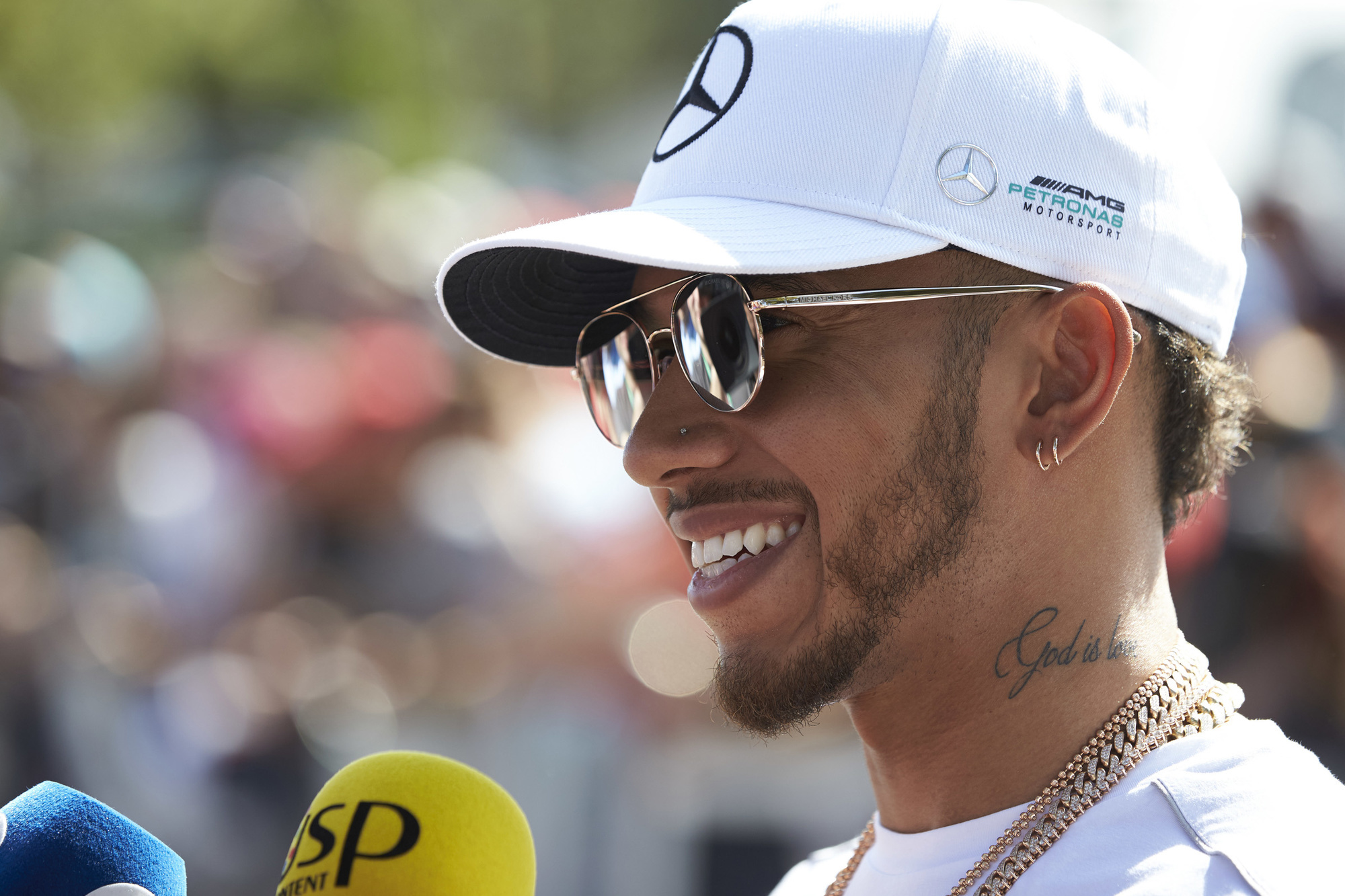 Lewis Hamilton en Mercedes zijn de grote favoriet om ook dit jaar wereldkampioen te worden, Belga Image