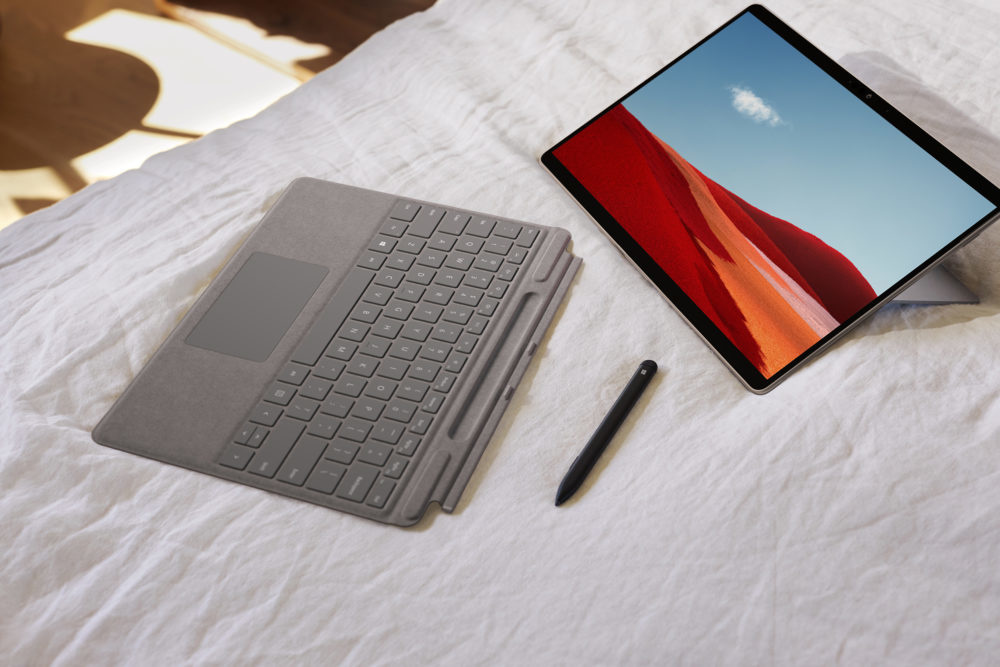 Surface Pro X (2020), Microsoft