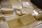 Le succès du Berloumi, un fromage bien de chez nous à mettre sur le gril (+recette)