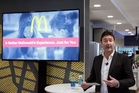 Topman McDonald's moet opstappen na relatie met medewerker