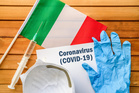 Covid: un quart des Italiens croient aux théories complotistes