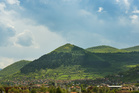 Miracle ou arnaque, une mystérieuse pyramide attire les adeptes d'énergies mystérieuses en Bosnie
