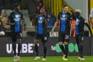 Club Brugge gaat winterstop in met duidelijke zege tegen Zulte Waregem