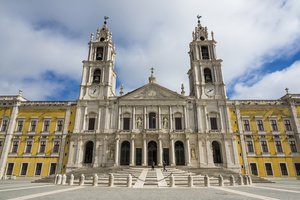 Portugal: A Mafra, deux des plus grands carillons du monde rejouent après 20 ans de silence