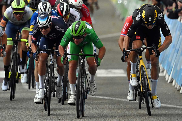 Mark Cavendish blijft voor derde ritzege Wout van Aert en Jasper Philipsen  voor - Wielrennen - Sportmagazine