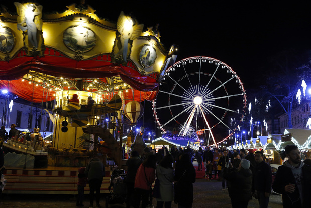 Bruxelles Annule Son Marche De Noel Mais Garde De Ses Decorations Et Lumieres Voyage Levif Weekend